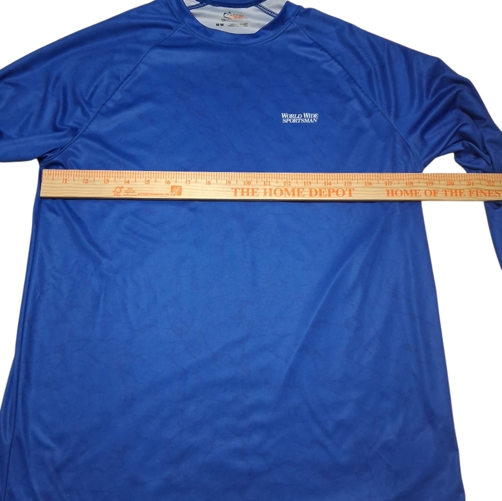 EUC World Wide Sportsman Sz. M Blue/Large Fish‎ Graphic Long Sleeve Shirt - Picture 3 of 10